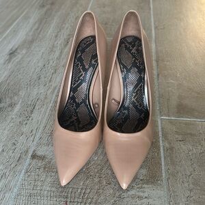 Used heels 37 euro size, very good condition